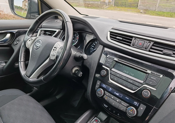 Nissan Qashqai cena 45999 przebieg: 283187, rok produkcji 2016 z Wolbrom małe 781